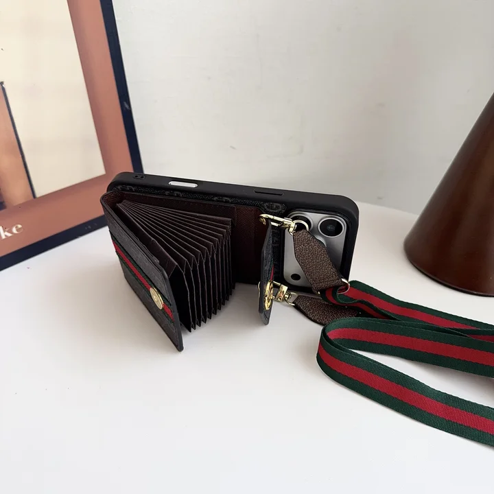 アコーディオンカード収納