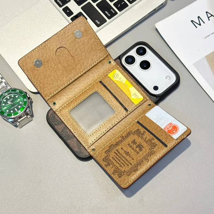 ブランド iPhoneケース