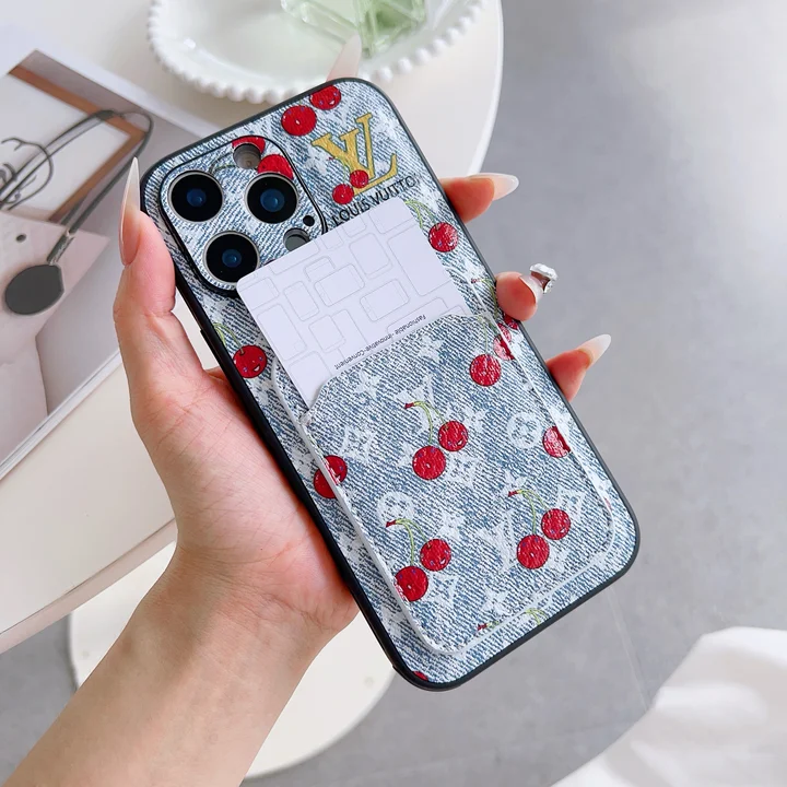 LV iPhone17 ケース 可愛い