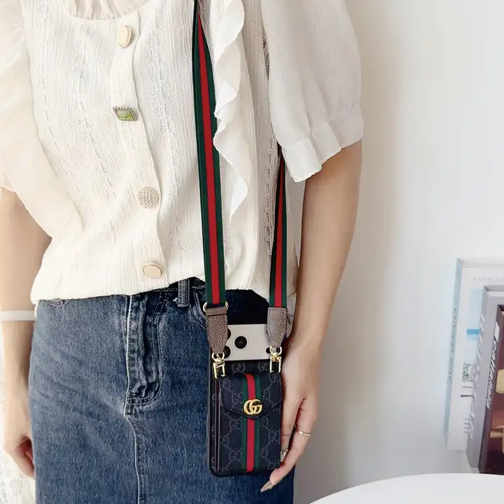 iPhone15/14 ケース