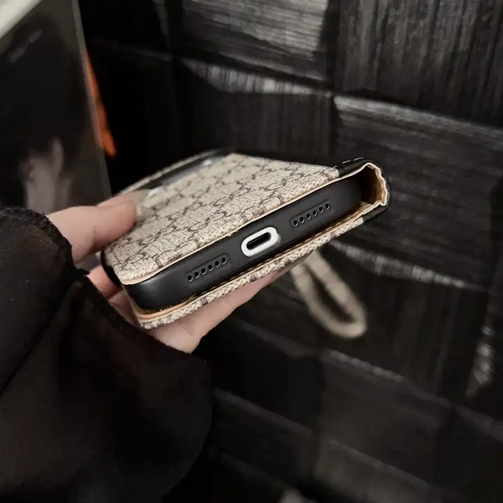 ルイヴィトン iPhone17 ケース